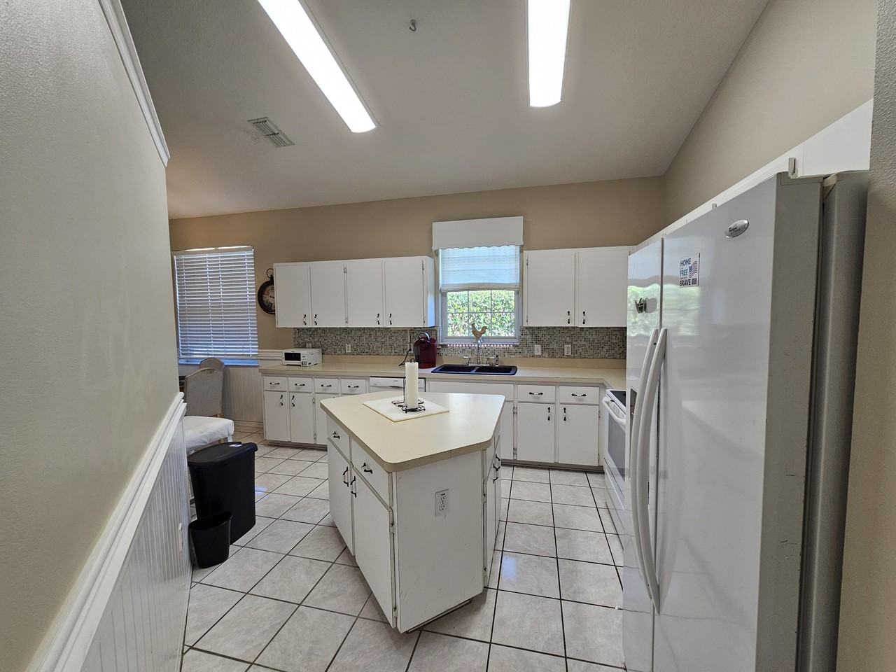 17817 Se 115th Ct #1 - Photo 5 of 26