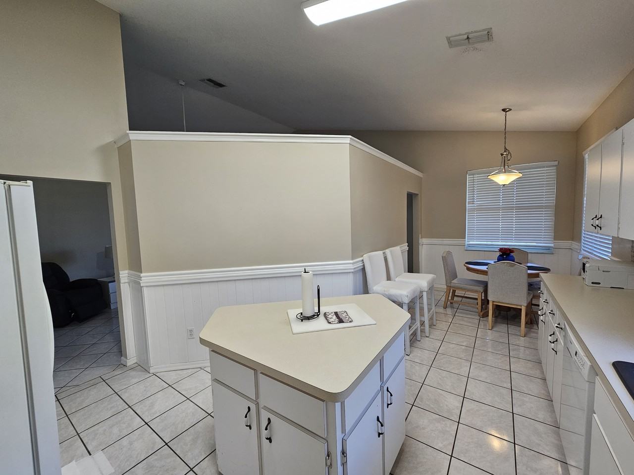 17817 Se 115th Ct #1 - Photo 6 of 26