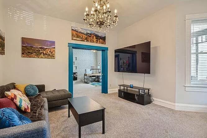 3247 W 19th Ave - Photo 2 of 31