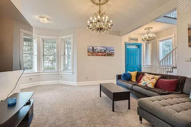 3247 W 19th Ave - Photo 3 of 31