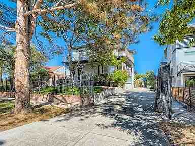 3247 W 19th Ave - Photo 7 of 31