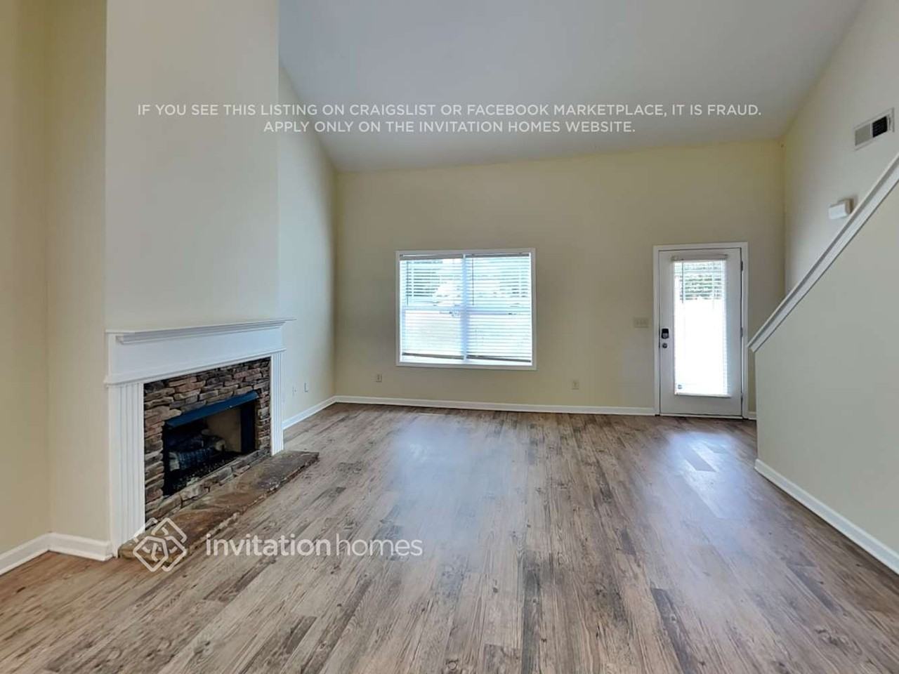 8120 Brookbend Dr - Photo 4 of 19