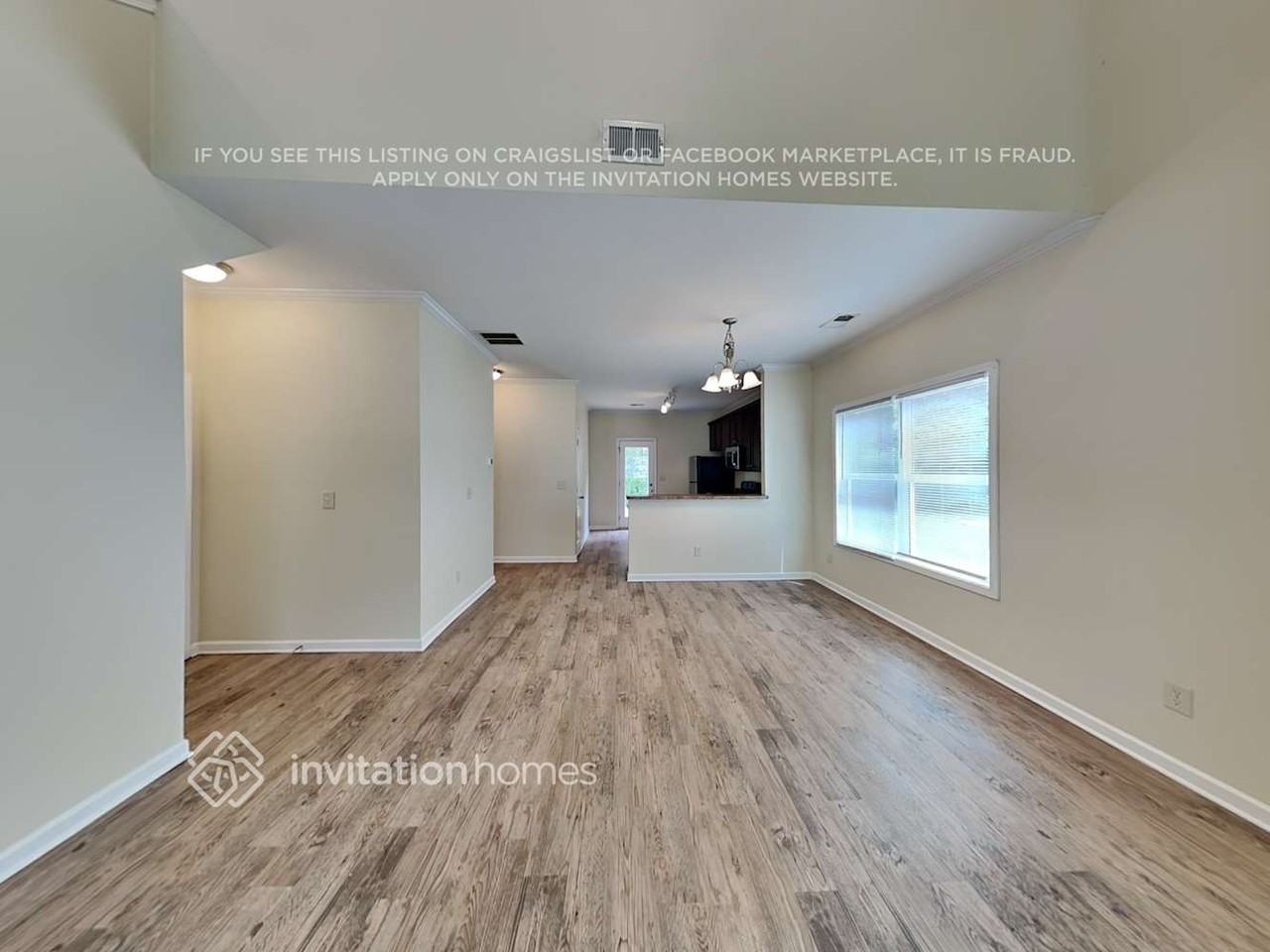 8120 Brookbend Dr - Photo 5 of 19