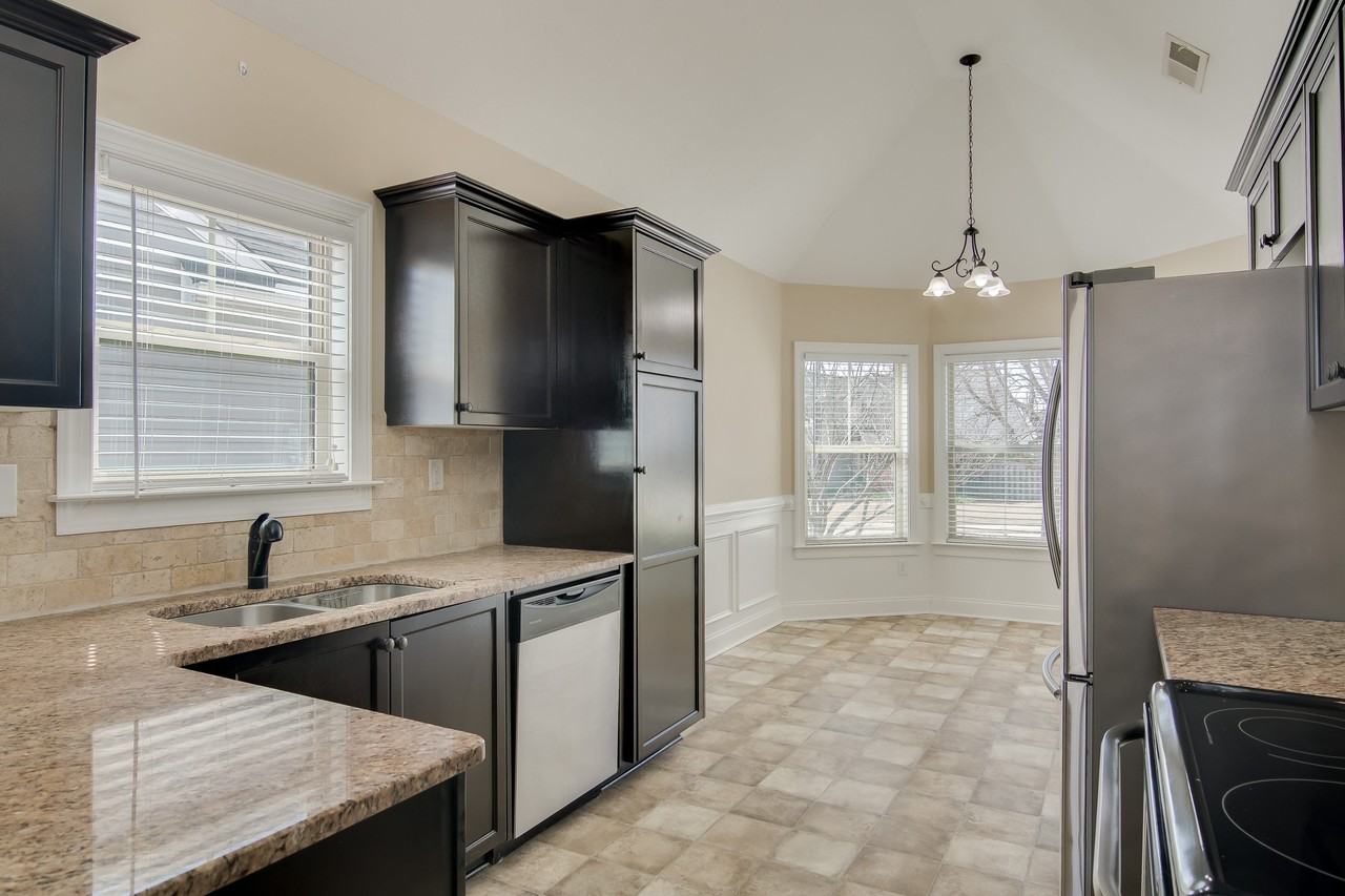 3615 Penrith Dr #1 - Photo 6 of 27