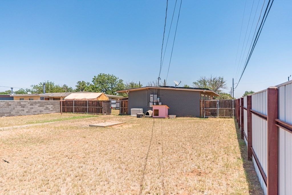 2901 Nabors Ln #1 - Photo 4 of 46