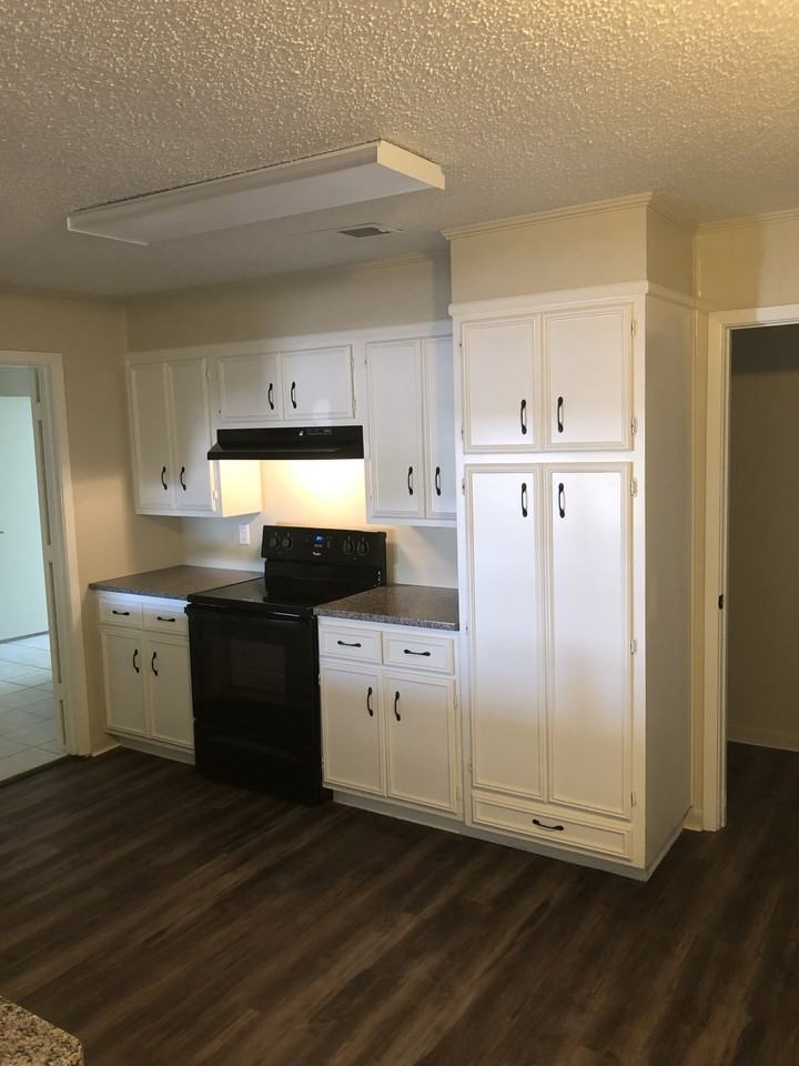 9800 Dollarway Rd #9800 - Photo 5 of 12