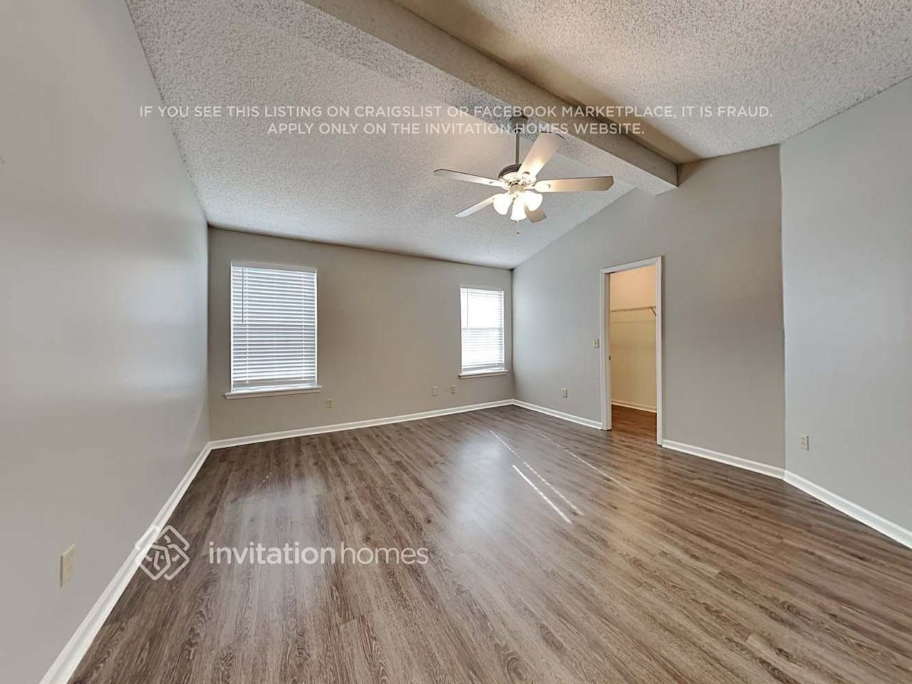 1995 Hovington Cir W - Photo 6 of 14