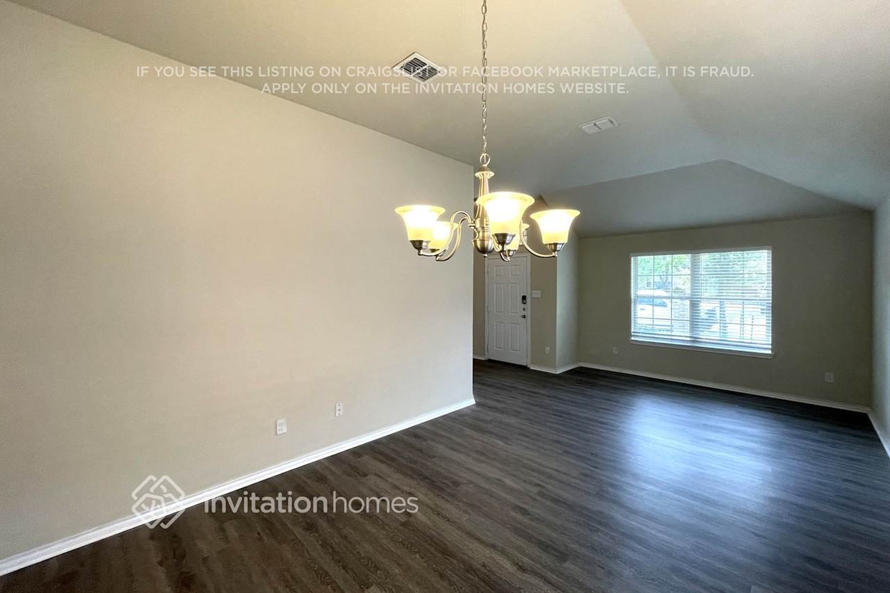 4904 Galley Cir - Photo 4 of 15