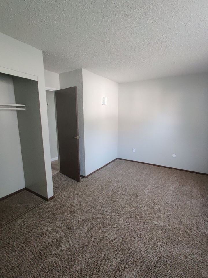 Brougham Estates II - Photo 3 of 20