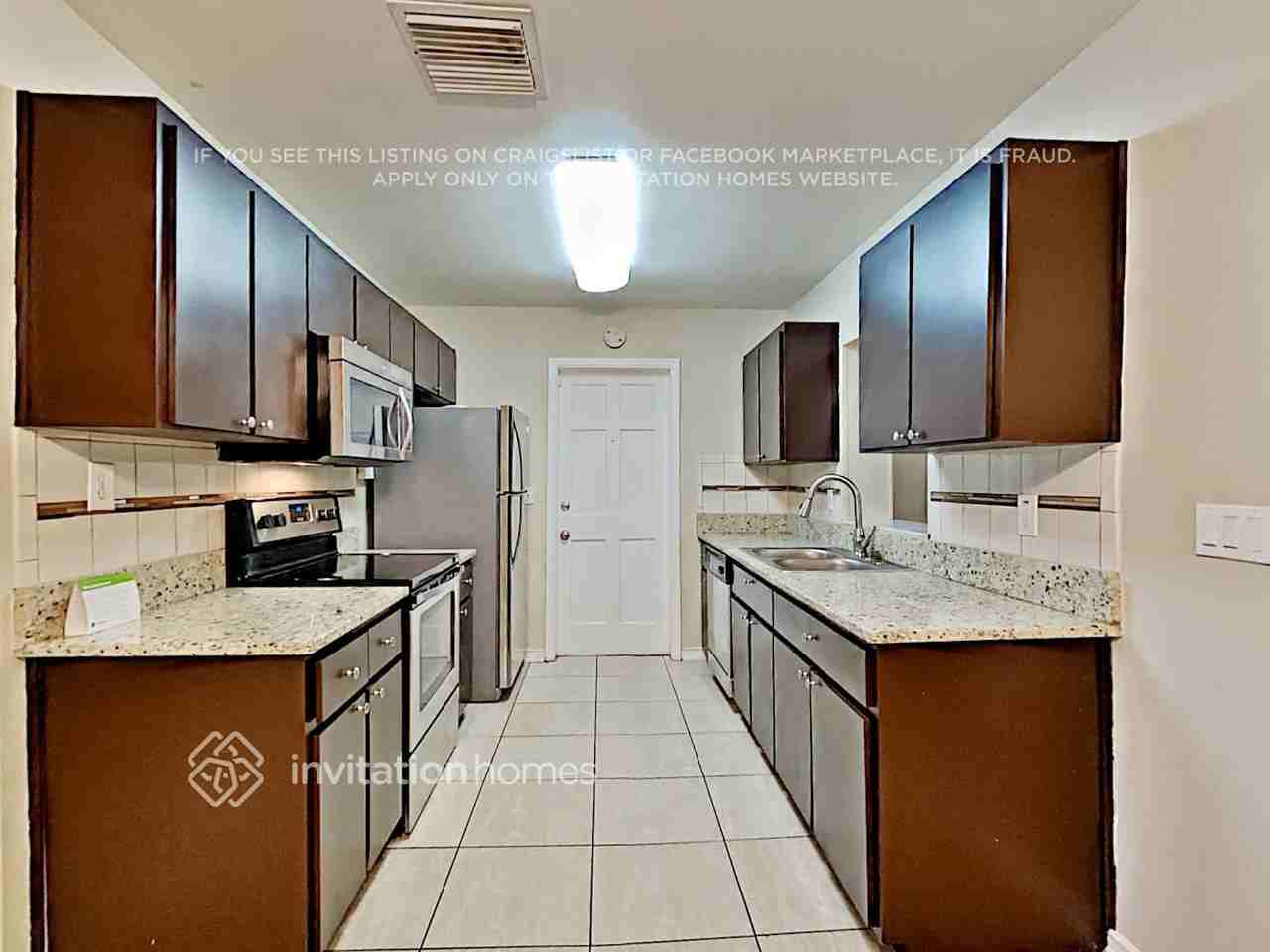 907 Skyview Dr - Photo 7 of 18