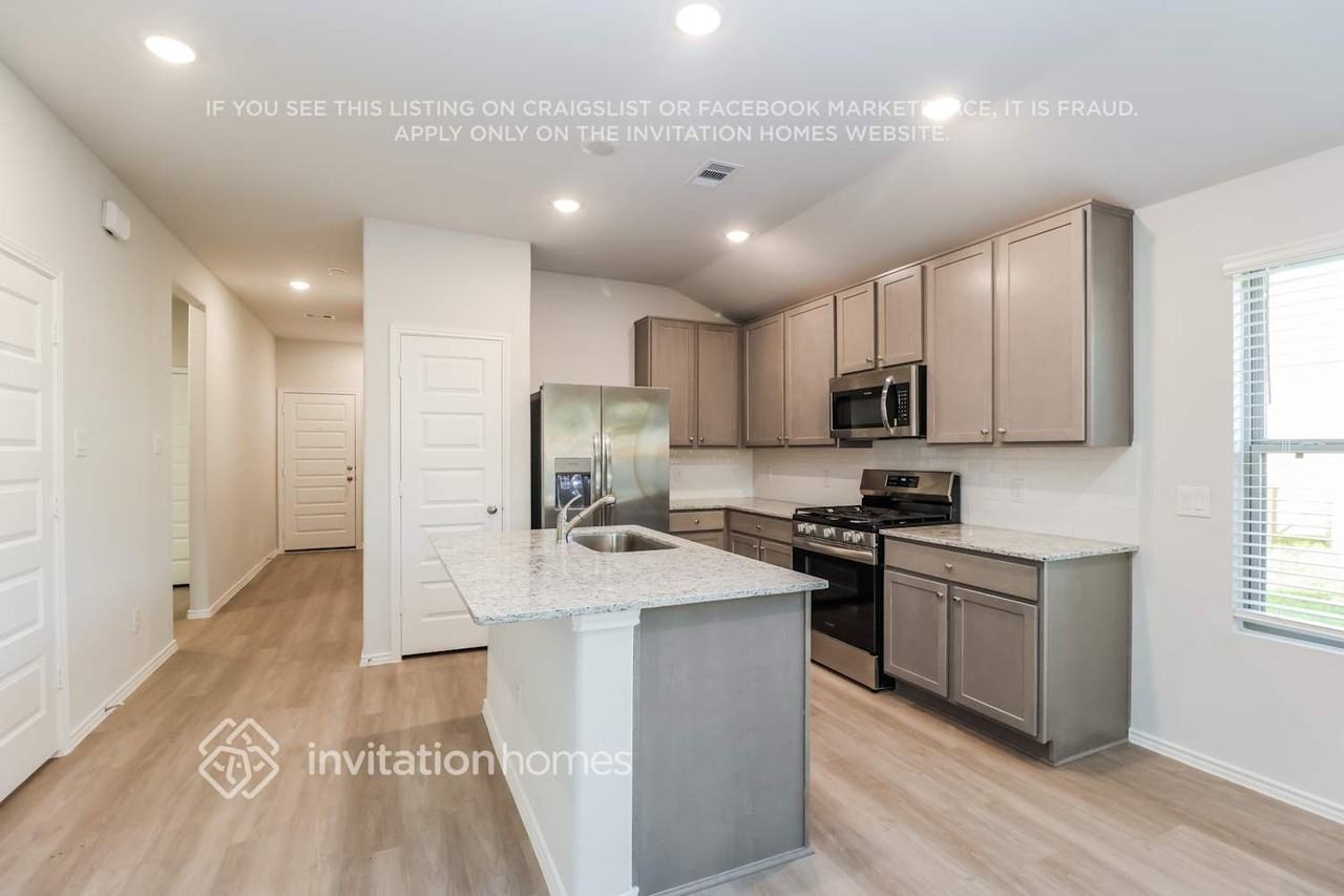 25022 Aconite Ln - Photo 7 of 24