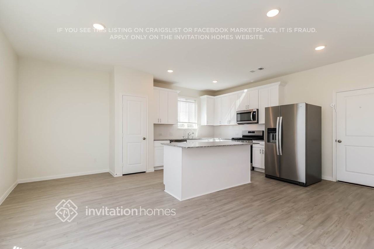 13439 Maltessa Dr - Photo 7 of 16