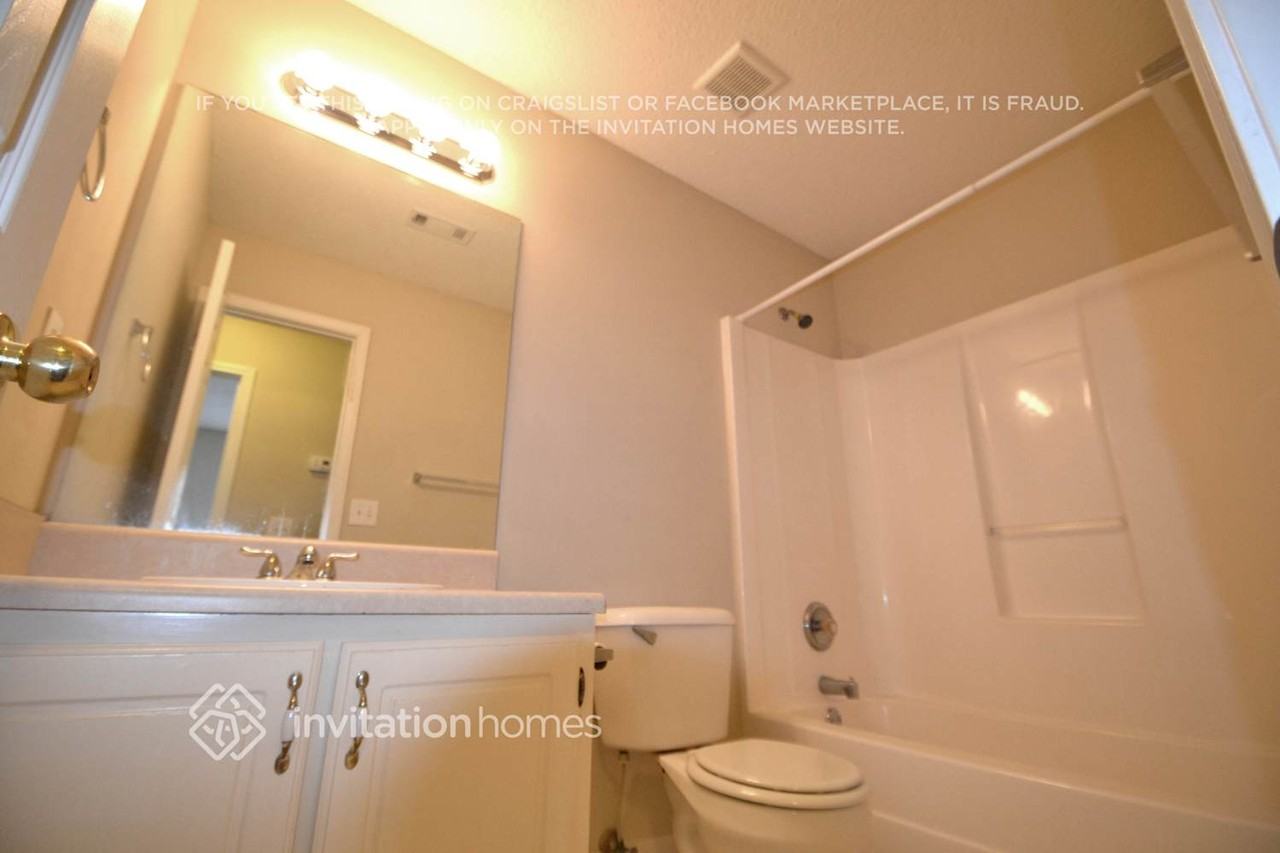 193 Windsor Cir - Photo 6 of 10