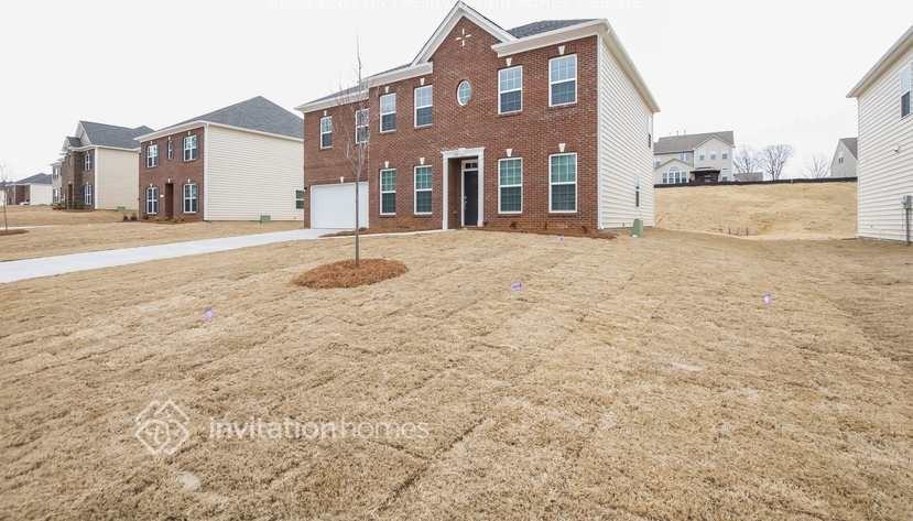 131 Sassafras Rd - Photo 2 of 21