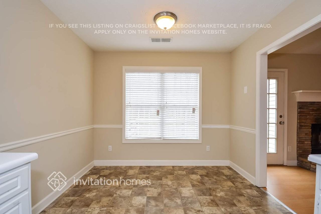 2021 Bay Ct - Photo 5 of 21