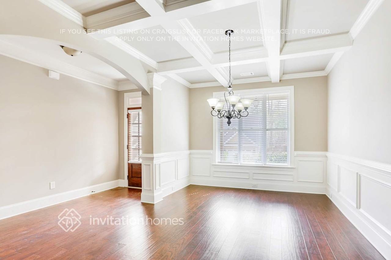 227 Dublin Way - Photo 2 of 20