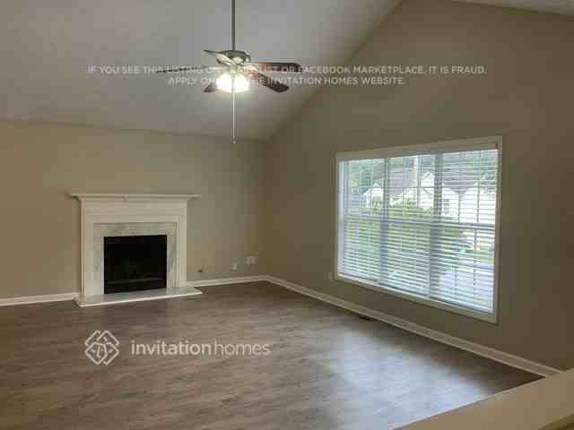 1045 Hunters Oak Trl - Photo 5 of 18