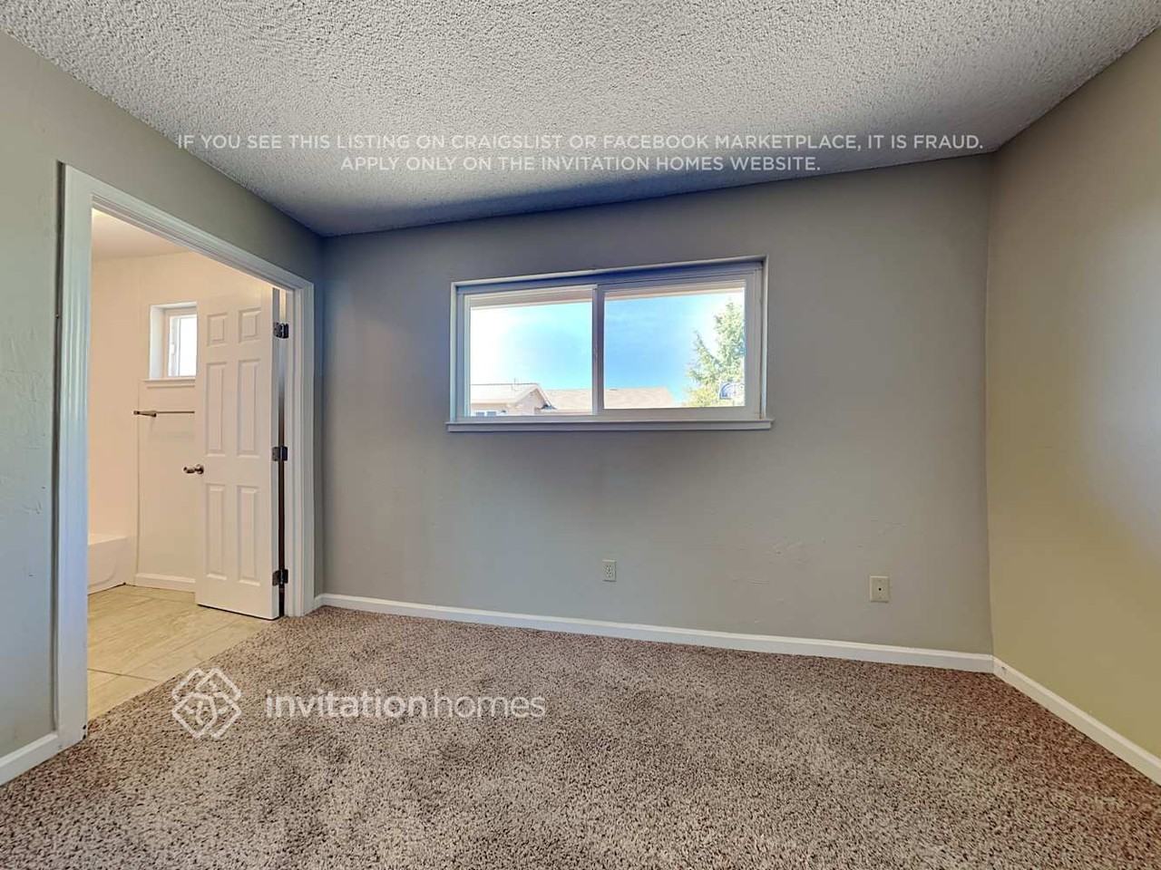 1658 Ashwood Dr - Photo 6 of 14