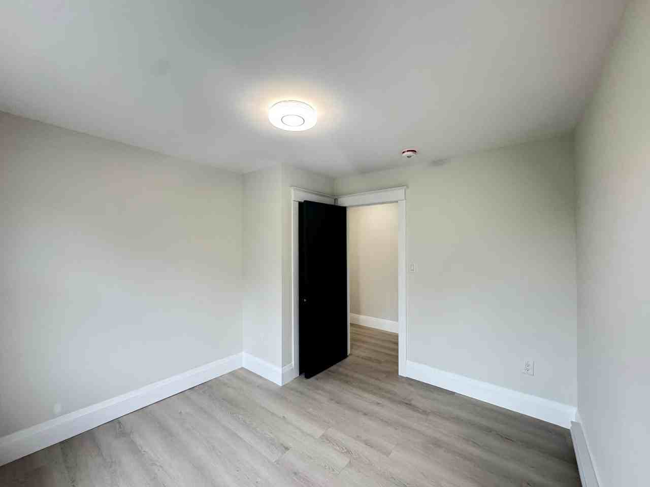 931 Main St east - Photo 3 of 30