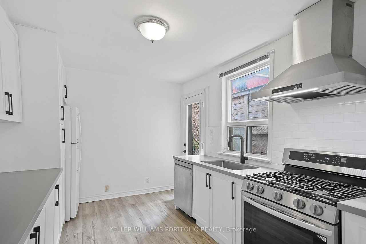 58 Manning Avenue - Photo 7 of 40