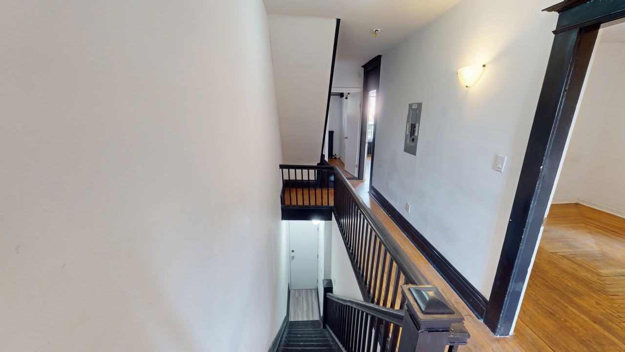 BLOOR ST W & DOVERCOURT RD - Photo 2 of 33