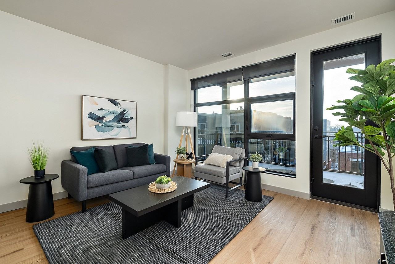 Raymond Block - Photo 6 of 50