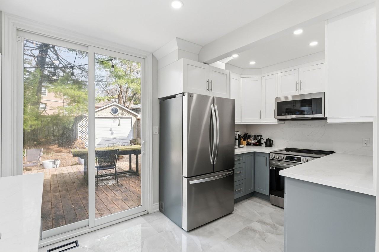 118 Bogert Avenue - Photo 6 of 23