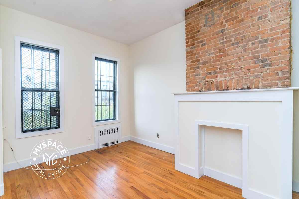 253 Stockholm St #2R - Photo 7 of 9