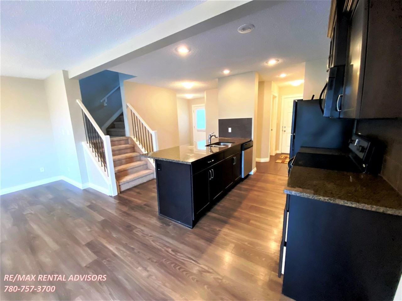 5312 14 Avenue Southwest - Photo 5 of 21