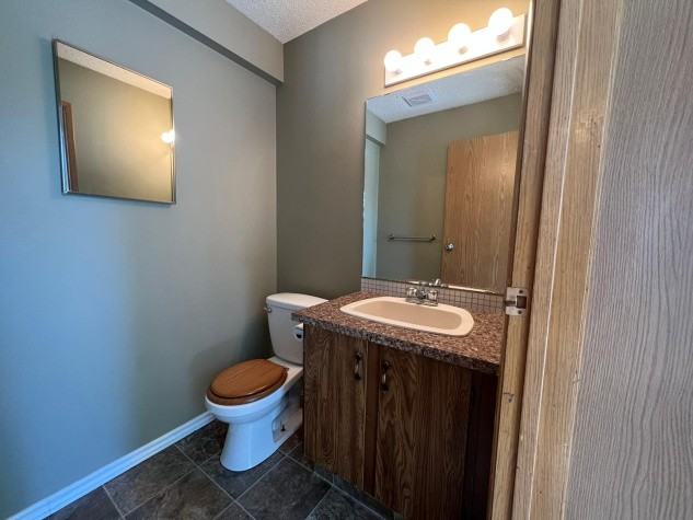 21 Greene Close - Photo 3 of 14