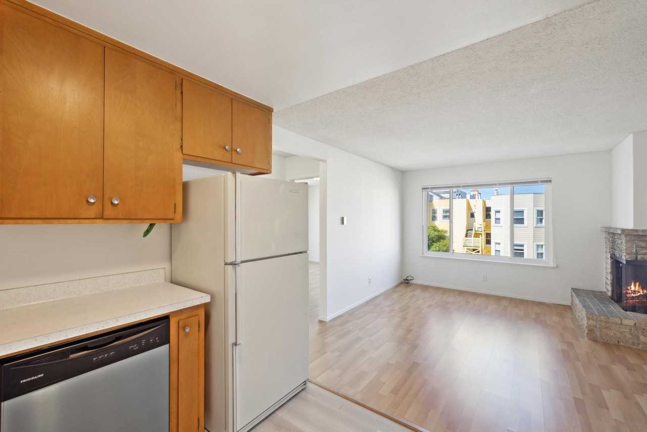 1369 9th Avenue #2 - Photo 7 of 16