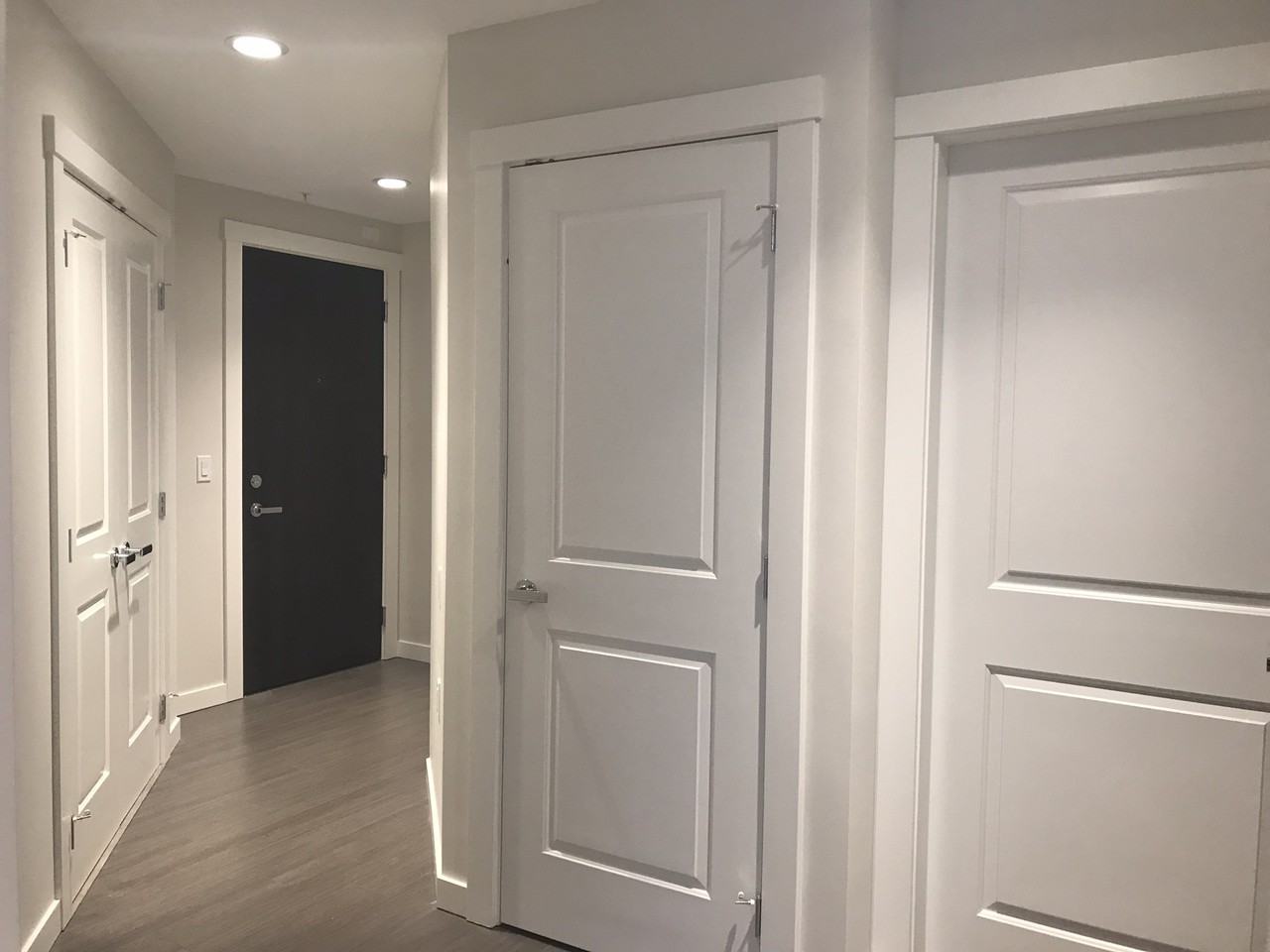 277 1st St W - Photo 5 of 21