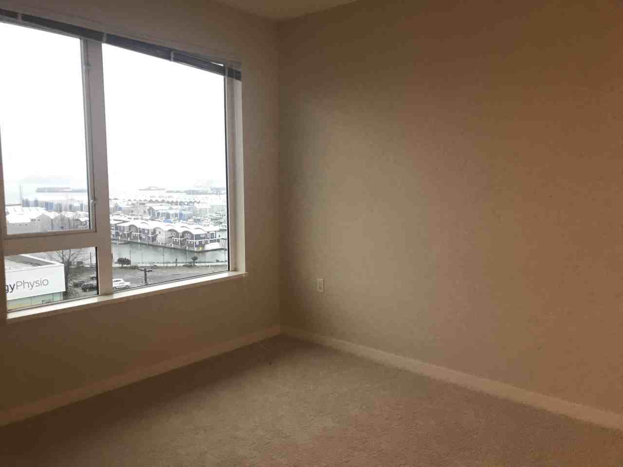 277 1st St W - Photo 7 of 21
