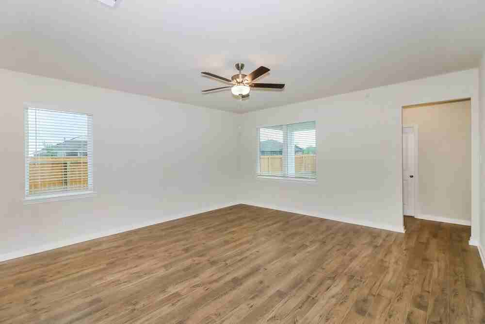 401 Sunny Highlands Dr - Photo 3 of 16