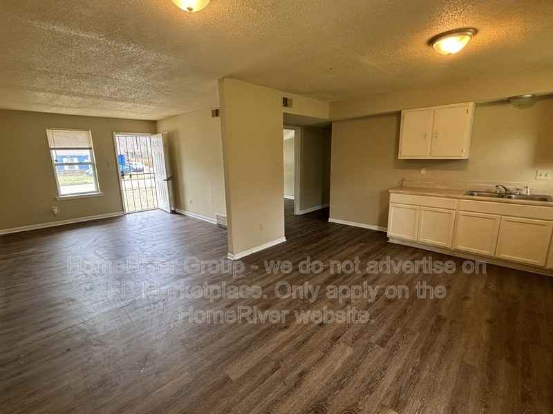 5354 Clinchport Cir - Photo 4 of 18