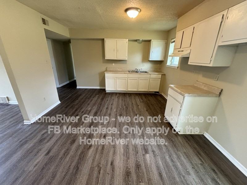 5354 Clinchport Cir - Photo 7 of 18