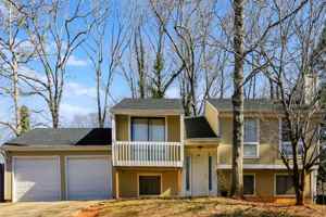 featured image of 1374 Muirfield Dr