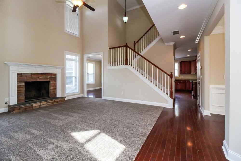 217 Shelton Cir - Photo 2 of 21