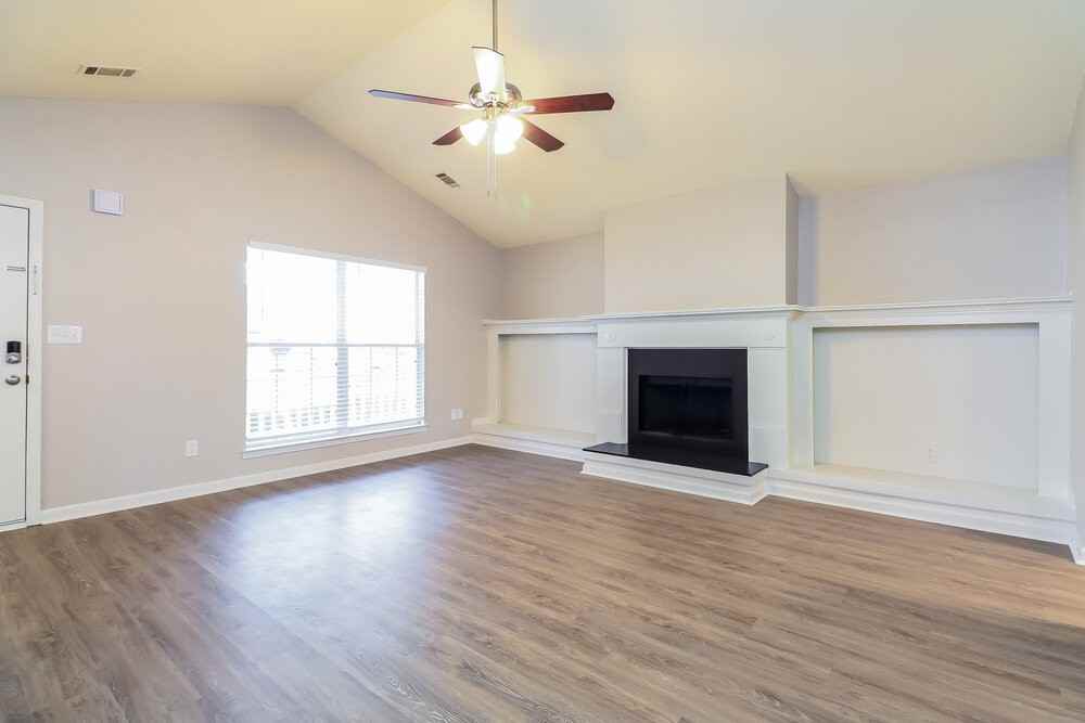 4651 Jackam Ridge Ct - Photo 5 of 19