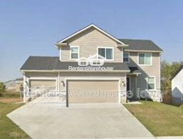 featured image of 122 Nw Pike Cir