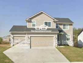 122 Nw Pike Cir - Photo 1 of 1