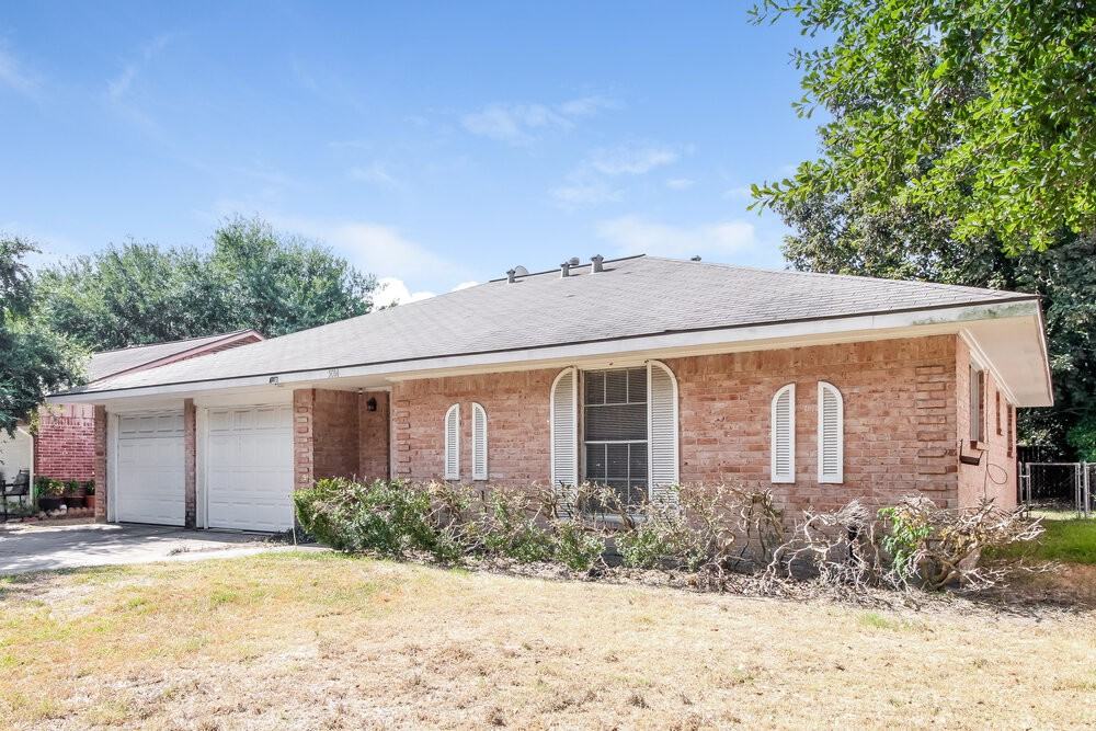 5014 Hasie Dr - Photo 4 of 16