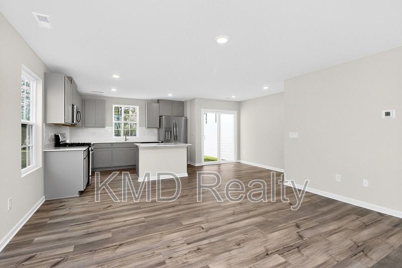 10032 Greystar Road - Photo 3 of 16