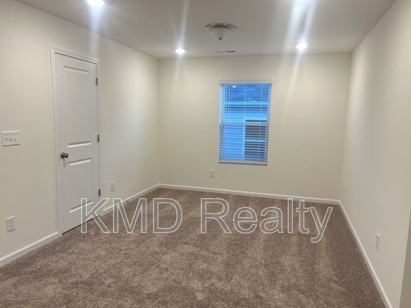 7117 Bentz St - Photo 7 of 13