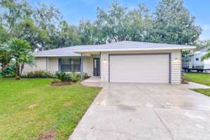 featured image of 336 Shorewood Dr