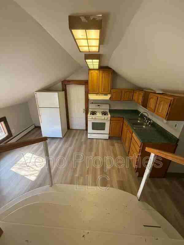 43 Mccrea St. Fort Edward - Photo 2 of 10