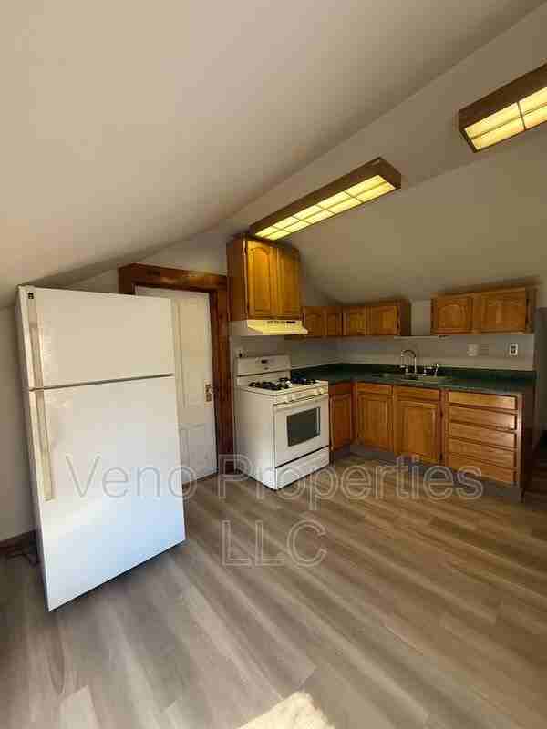 43 Mccrea St. Fort Edward - Photo 3 of 10