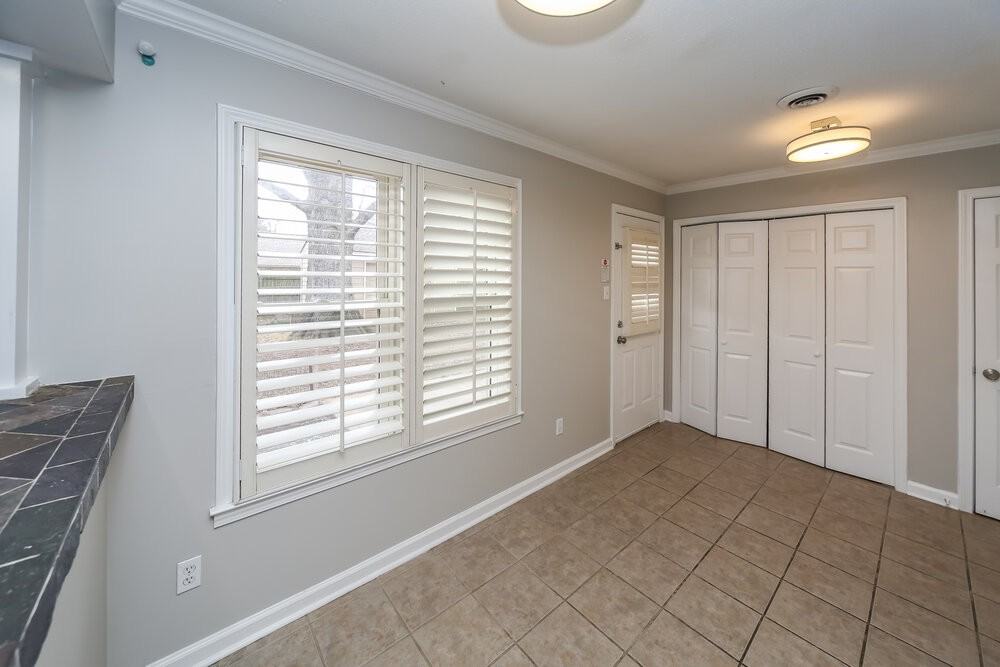 1585 Pepperwood St - Photo 7 of 16