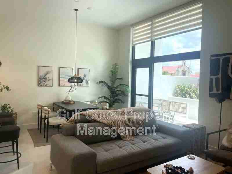 1558 4th St #208 - Photo 2 of 30