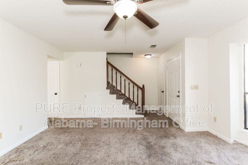 2258 Cheshire Dr - Photo 4 of 18